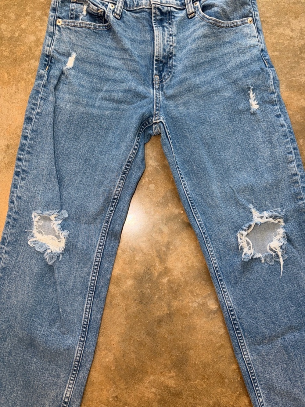 GAP Low Rise Straight Crop Jeans Distressed Raw Hem Medium Wash Size 27 - Picture 4 of 9